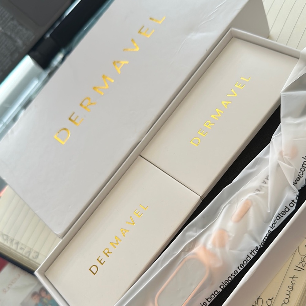 Dermavel Beauty Device - Rose Gold